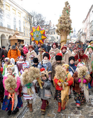 lviv-new-year-christmas-2015
